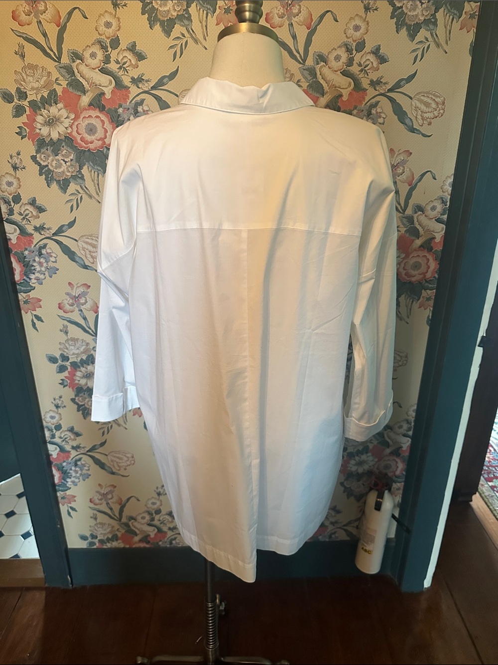 J. Jill White Button-Front Shirt - Picture 5 of 7